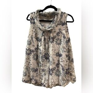 Ambra Women's Silk Blouse Top Lined White & Blue Floral Sleeveless Size: Medium